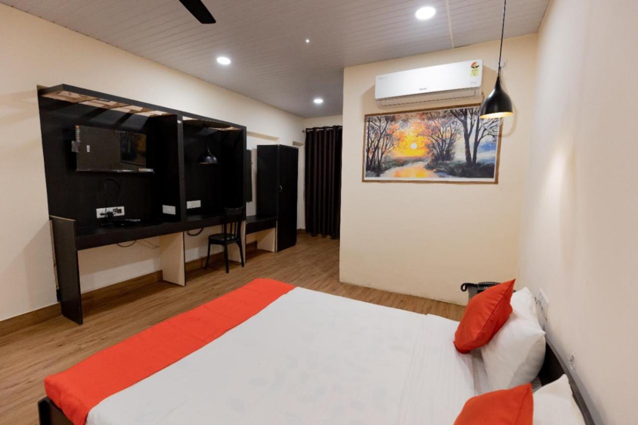 Hotel Deendayal Korba Eksteriør billede